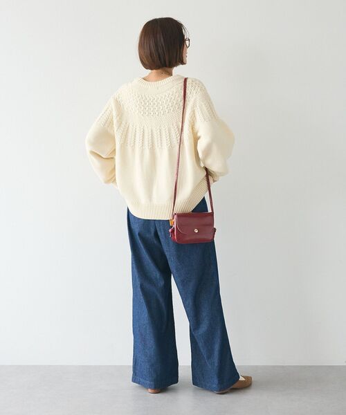 CRAFT STANDARD BOUTIQUE（クラフトスタンダードブティック）の「求心柄ケーブルニットプルオーバー（ニット/セーター・レディース・ブラック/アイボリー/レッド/グリーン・FREE）」の14枚目の写真