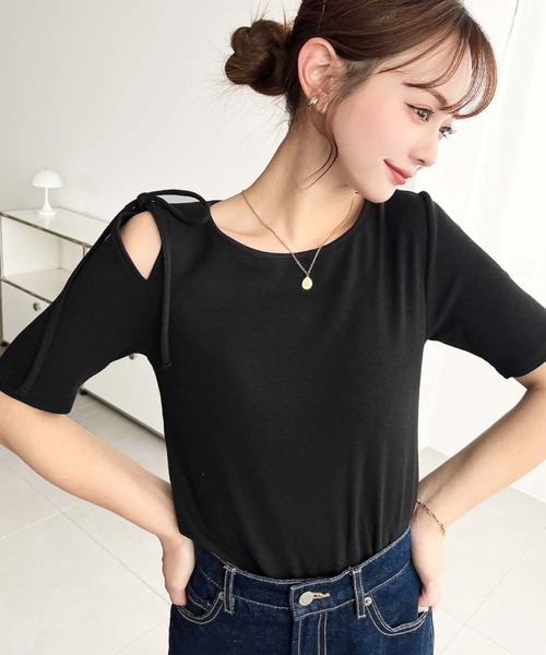 moment+（モーメントプラス）の「肩スリットリボン半袖リブトップス（Tシャツ/カットソー・レディース・ナチュラル/オフホワイト/ブラック/杢グレー/ホワイト系その他/ブラック系その他/ブルー系その他/アイボリー・M/L）」の16枚目の写真