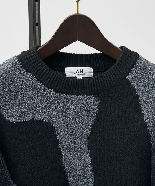 AH ABAHOUSE（エーエイチアバハウス）の「【AH ABAHOUSE】ゼブラジャガード ニット / セーター（ニット/セーター・メンズ・ブラック/ネイビー/グレー・46/48）」の6枚目の写真