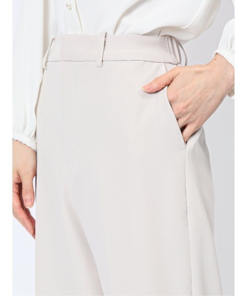 m.f.editorial(エムエフエディトリアル)の「【ストレッチ ウォッシャブル】m.f.エディトリアルレディース ワイドパンツ ライトグレー(セットアップ可能)(スーツパンツ・レディース・ライトグレー・S/MEDIUM/LARGE/X-LARGE)」の10枚目の写真