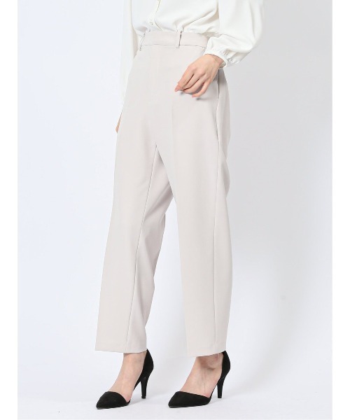 m.f.editorial(エムエフエディトリアル)の「【ストレッチ ウォッシャブル】m.f.エディトリアルレディース ワイドパンツ ライトグレー(セットアップ可能)(スーツパンツ・レディース・ライトグレー・S/MEDIUM/LARGE/X-LARGE)」の13枚目の写真