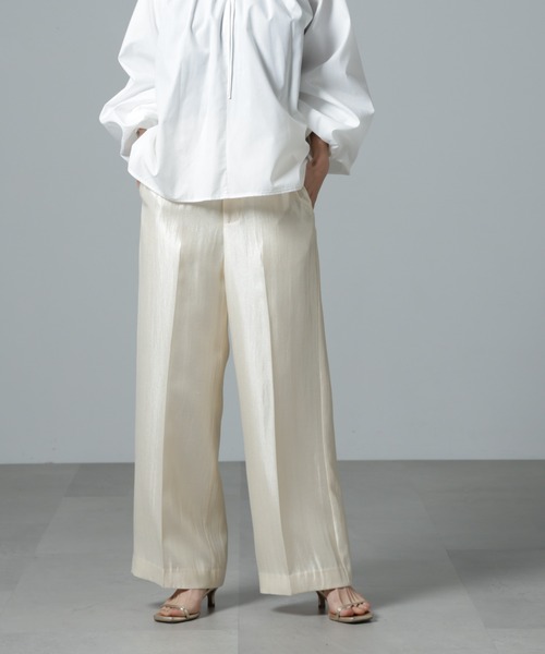 NANO universe（ナノユニバース）の「シャイニーサテンイージーパンツ（その他パンツ・レディース・ブラック/ブルーグレー/アイボリー・FREE）」の8枚目の写真