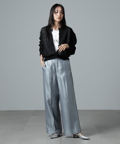 NANO universe（ナノユニバース）の「シャイニーサテンイージーパンツ（その他パンツ・レディース・ブラック/ブルーグレー/アイボリー・FREE）」の17枚目の写真