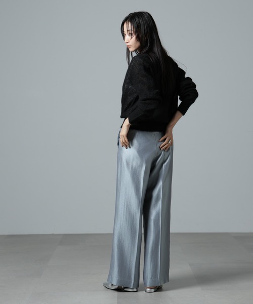 NANO universe（ナノユニバース）の「シャイニーサテンイージーパンツ（その他パンツ・レディース・ブラック/ブルーグレー/アイボリー・FREE）」の19枚目の写真