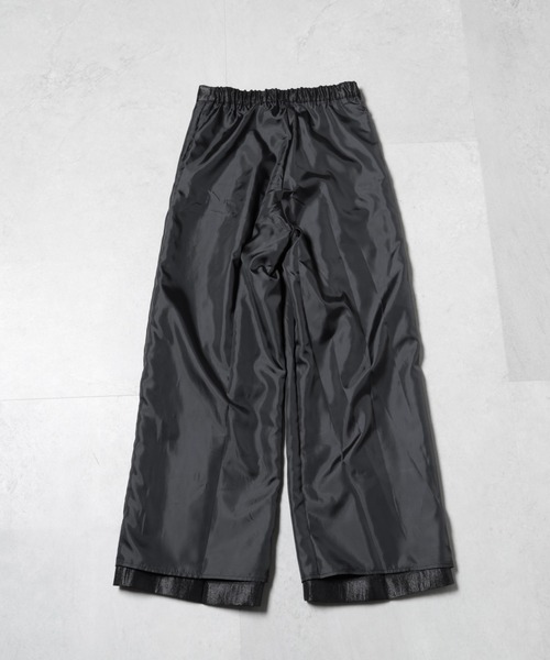 NANO universe（ナノユニバース）の「シャイニーサテンイージーパンツ（その他パンツ・レディース・ブラック/ブルーグレー/アイボリー・FREE）」の7枚目の写真