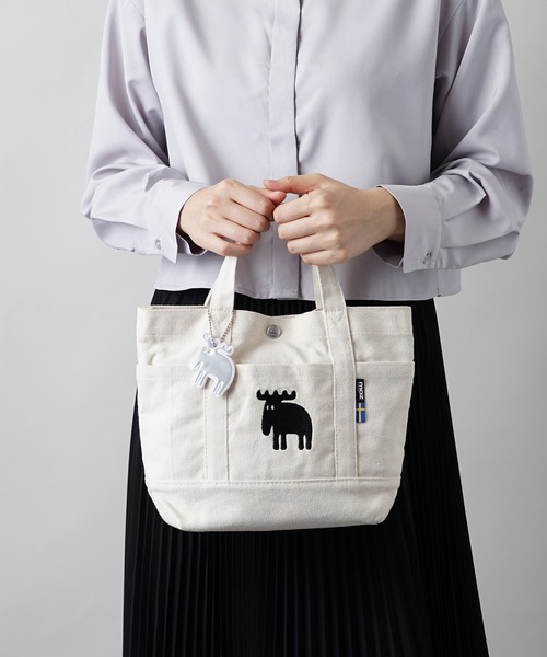 moz(モズ)の「moz(モズ) リフレクター付き キャンバスランチトートバッグ ZZHC-04R(エコバッグ/サブバッグ・レディース・ライトブルー/グレー/ピンク/ホワイト/ブラック×ホワイト/モスグリーン/イエロー/ストライプ/ブルーグリーン/ホワイト×パープル・ONE SIZE)」の15枚目の写真