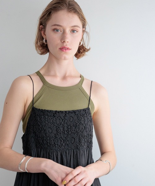 bijorie(ビジュリィ)の「【bijorie】カップ付きホルターネックアメスリ/NEW BASIC 25SS(キャミソール・レディース・ブラック/カーキ/サックスブルー/オフホワイト・MEDIUM/LARGE/LG)」の3枚目の写真
