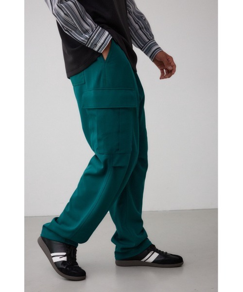 AZUL by moussy(アズールバイマウジー)の「リラックスワイドカーゴパンツ(カーゴパンツ・メンズ・グリーン/ブラック・LARGE/MEDIUM)」の3枚目の写真