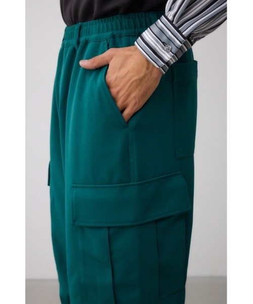 AZUL by moussy(アズールバイマウジー)の「リラックスワイドカーゴパンツ(カーゴパンツ・メンズ・グリーン/ブラック・LARGE/MEDIUM)」の11枚目の写真