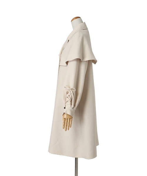 F i.n.t（フィント）の「袖レースアップケープトレンチ/fint　フィント（トレンチコート・レディース・アイボリー/ライトベージュ・FREE）」の20枚目の写真