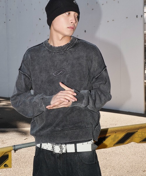 SHORT ROUND(ショートラウンド)の「SHORT ROUND/ピグメントロゴニットプルオーバー(ニット/セーター・メンズ・スミクロ/カーキ・MEDIUM/LARGE)」の18枚目の写真