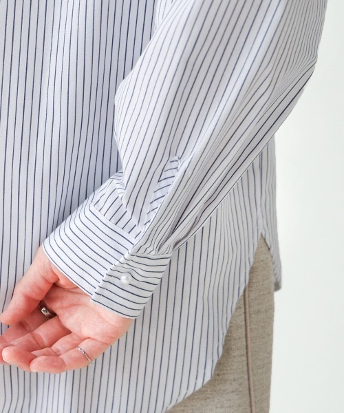 Bou Jeloud(ブージュルード)の「テトロン×コットンラメブロードストラップシャツ(シャツ/ブラウス・レディース・オフホワイト/ブルー・MEDIUM)」の11枚目の写真