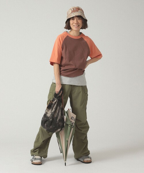 SCREEN STARS（スクリーンスターズ）の「【別注】SCREEN STARS / 2トーン ラグラン Tシャツ（Tシャツ/カットソー・レディース・ブラック/ネイビー/ブラウン・ONE SIZE）」の4枚目の写真