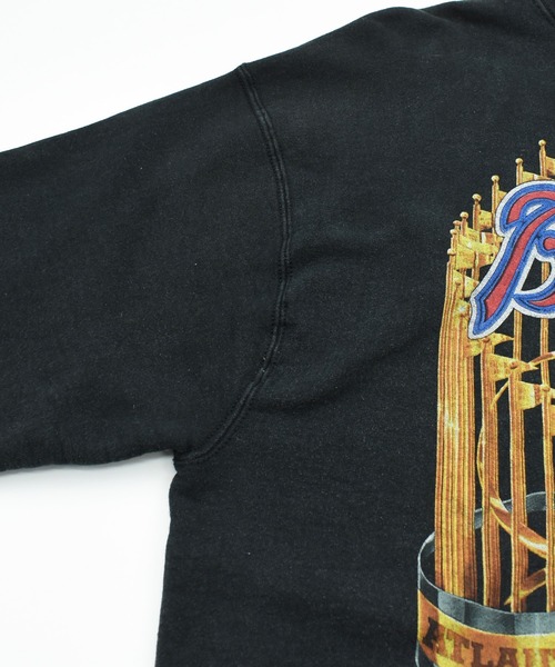 NBA/NFL/NHL/MLB(エヌビーエーエヌエフエルエヌエイチエルエムエルビー)の「【ヴィンテージ古着】90’s MLB Atlanta Braves プルオーバースウェット(スウェット・メンズ・ブラック・X-LARGE)」の7枚目の写真