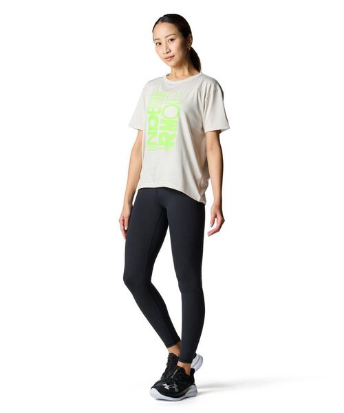 セール】UAテック ボックス グラフィック Tシャツ（トレーニング