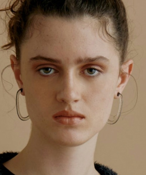 kiehtova（キエトヴァ）の「【kiehtova】GLOSS EPOXY HOOP PIERCE/グロスエポフープピアス（ピアス（両耳用）・レディース・シルバー/ブラウン・FREE）」の5枚目の写真