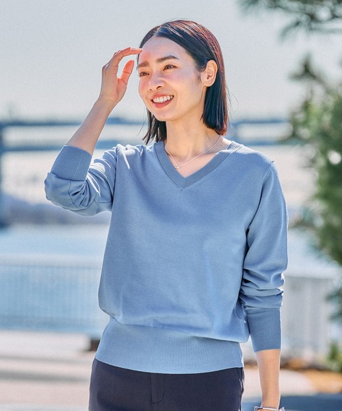 FOUND GOOD(ファウンドグッド)の「14GキレイナVネックニット(ニット/セーター・レディース・グリーン系2/イエロー系2/グレー系/ブルー系5/ベージュ/ブラック・S/M/L)」の5枚目の写真