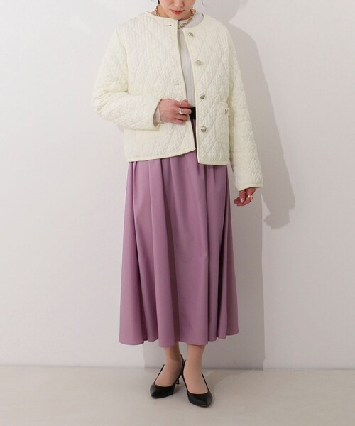 MICO COULIER（ミコクリエ）の「エンボスキルトジャケット（ブルゾン・レディース・オフホワイト/ネイビー・38）」の3枚目の写真