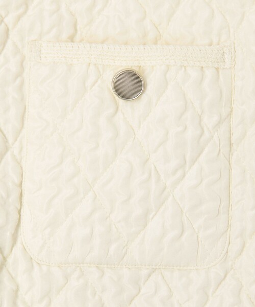 MICO COULIER（ミコクリエ）の「エンボスキルトジャケット（ブルゾン・レディース・オフホワイト/ネイビー・38）」の11枚目の写真