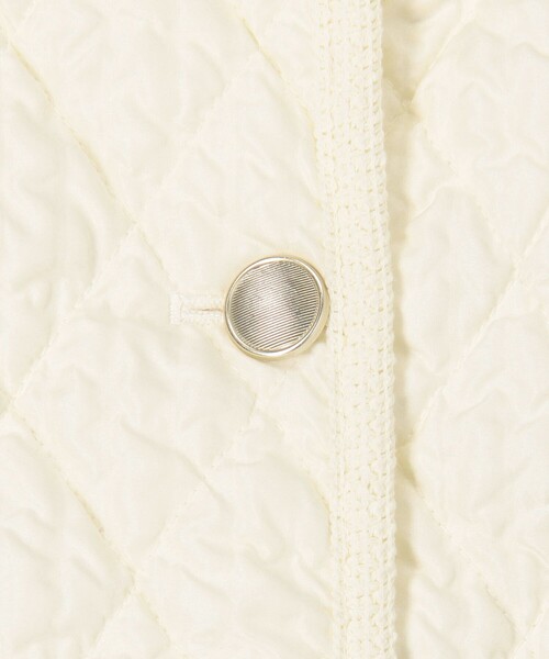 MICO COULIER（ミコクリエ）の「エンボスキルトジャケット（ブルゾン・レディース・オフホワイト/ネイビー・38）」の14枚目の写真