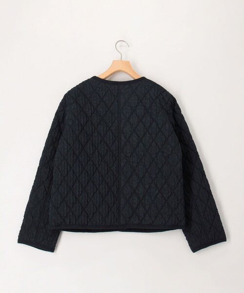 MICO COULIER（ミコクリエ）の「エンボスキルトジャケット（ブルゾン・レディース・オフホワイト/ネイビー・38）」の16枚目の写真