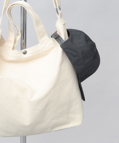 A.M.S.（エーエムエス）の「撥水 ムラ染風 ワッシャーナイロン 平つば ベースボールキャップ（キャップ・メンズ・ブラック/グレイッシュベージュ/ライトグレー・FREE）」の11枚目の写真