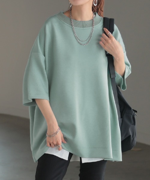 HUG.U（ハグユー）の「とろける極のび ポンチ Tシャツ 半袖ver.（Tシャツ/カットソー・レディース・グレイッシュブルー/ライトグレー/ホワイト/ミント/グレイッシュベージュ/ブラック/スモークピンク・FREE）」の5枚目の写真