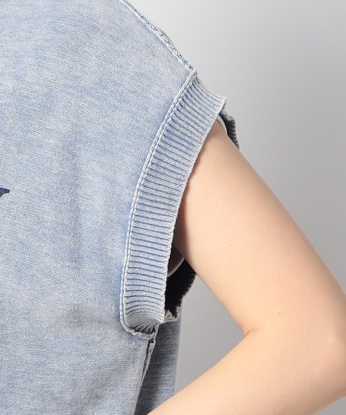 Grand PARK（グランドパーク）の「ケミカルウォッシュ　ロゴベスト（ニット/セーター・レディース・チャコールグレー/ライトブルー/モカ・FREE）」の12枚目の写真