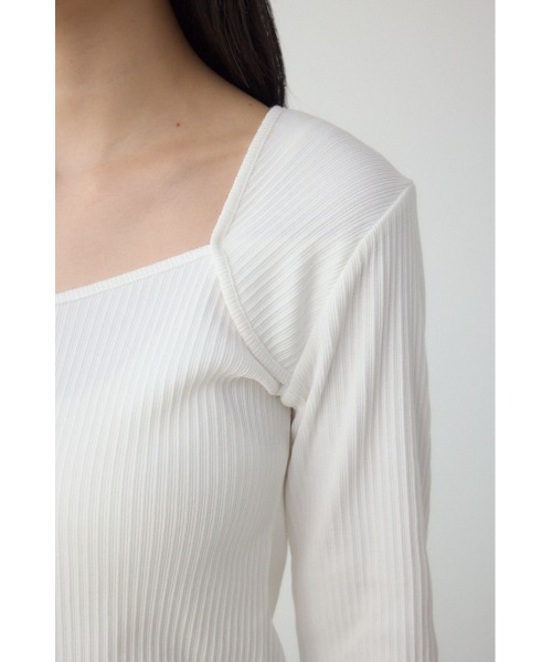 AZUL by moussy（アズールバイマウジー）の「ダイヤネック長袖リブトップス（Tシャツ/カットソー・レディース・ベージュ/ブラック/オフホワイト・SMALL/MEDIUM）」の11枚目の写真