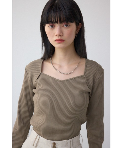 AZUL by moussy（アズールバイマウジー）の「ダイヤネック長袖リブトップス（Tシャツ/カットソー・レディース・ベージュ/ブラック/オフホワイト・SMALL/MEDIUM）」の22枚目の写真