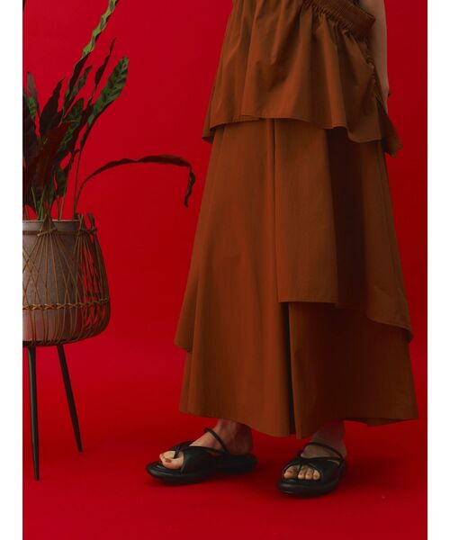 UN3D.(アンスリード)の「TYPEWRITER ASYMME LAYERED PT / タイプライターアシメレイヤードパンツ(その他パンツ・レディース・ブルー/ブラック/カーキ/イエロー/キャメル・36/38)」の10枚目の写真