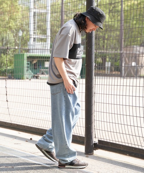 NO NEED(ノーニード)の「カットメッシュプリントVネックTシャツ(Tシャツ/カットソー・メンズ・ホワイト/ブラック/グレー・L/M)」の20枚目の写真