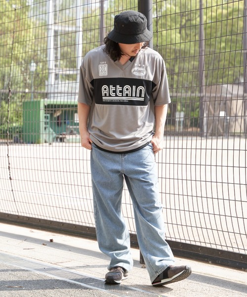 NO NEED(ノーニード)の「カットメッシュプリントVネックTシャツ(Tシャツ/カットソー・メンズ・ホワイト/ブラック/グレー・L/M)」の21枚目の写真