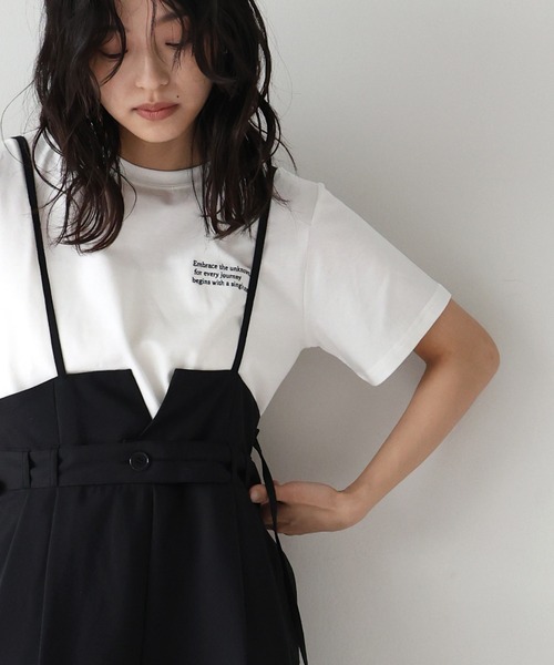 hellam(へラム)の「配色刺繍ロゴTシャツ(Tシャツ/カットソー・レディース・ブラウン/ネイビー/チャコール/ホワイト×ブラック/ホワイト×レッド/カーキ・MEDIUM/SMALL)」の15枚目の写真