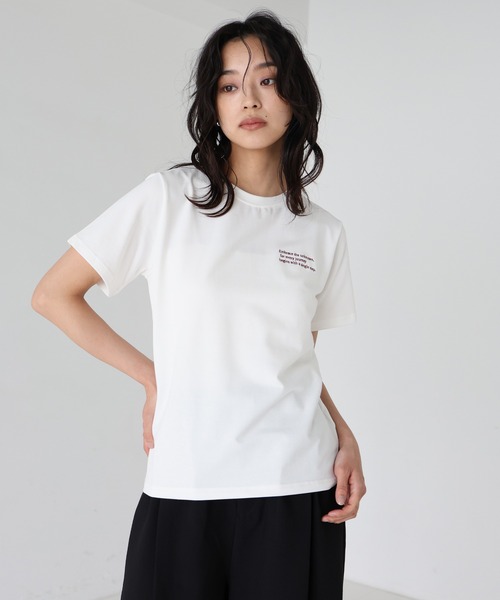 新品未使用　未開封　BLATE ニュアンスロゴ　Tシャツ　ホワイト　半袖 A．P．C．(アーペーセー) 刺しゅうロゴTシャツ 4111323 ホワイト