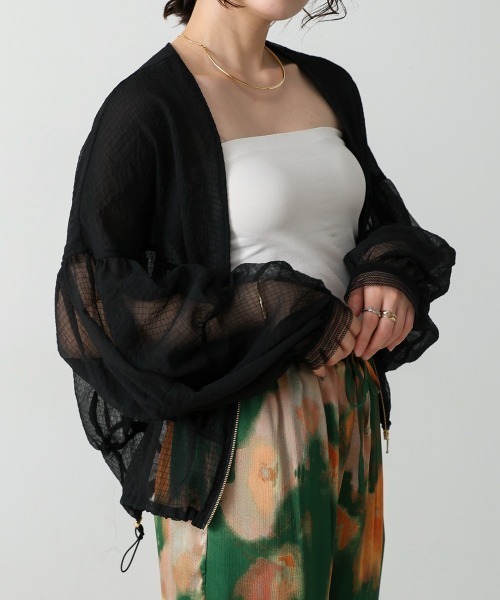 Bou Jeloud(ブージュルード)の「シアーギャザーブルゾン(ブルゾン・レディース・ブラック/ブラウン/グリーン・38)」の6枚目の写真
