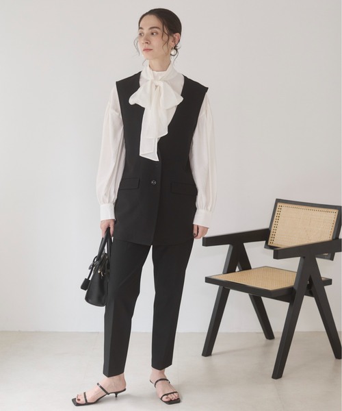 ANGIE（アンジー）の「ノーカラー ベスト / ジレ（ベスト・レディース・ブラウン/ベージュ/ブラック・FREE）」の12枚目の写真