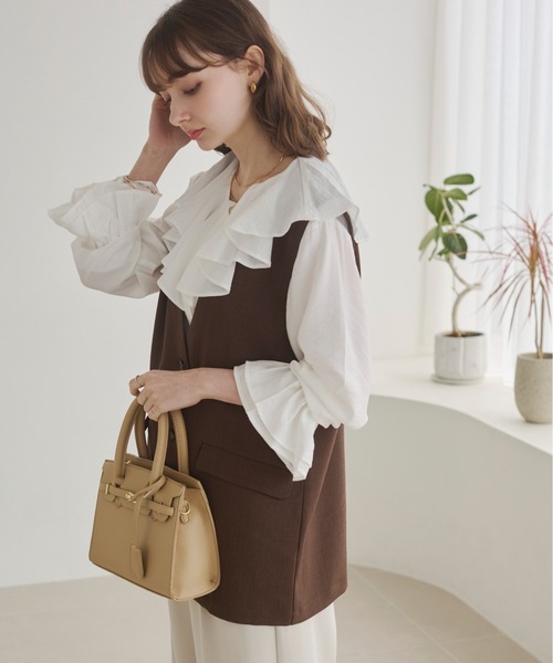 ANGIE(アンジー)の「ノーカラー ベスト / ジレ / オフィスカジュアル / 通勤 / 春服 / 夏服(ベスト・レディース・ブラウン/ベージュ/ブラック・FREE)」の22枚目の写真