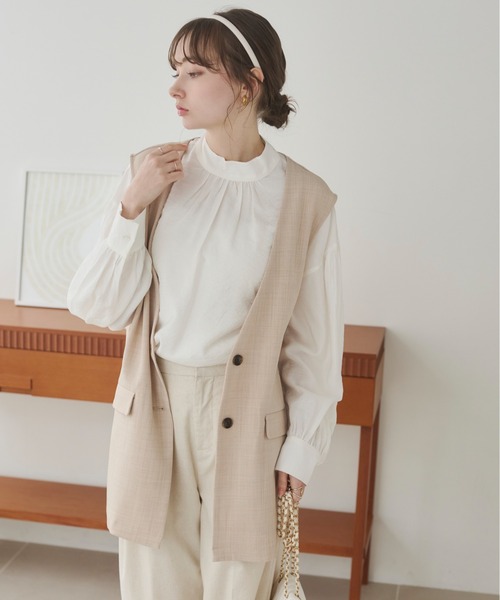 ANGIE(アンジー)の「ノーカラー ベスト / ジレ / オフィスカジュアル / 通勤 / 春服 / 夏服(ベスト・レディース・ブラウン/ベージュ/ブラック・FREE)」の17枚目の写真