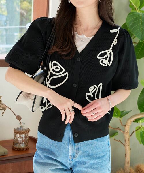 KOBE LETTUCE(コウベレタス)の「コード刺繍ニットカーディガン(カーディガン/ボレロ・レディース・オフホワイト/グレー/ブラック/ネイビー・M)」の3枚目の写真