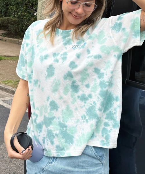 ROXY(ロキシー)の「SUMMER DREAMS /ロキシーバックプリントタイダイ柄半袖Tシャツ(Tシャツ/カットソー・レディース・オレンジ/ミント/ブルー・LARGE/MEDIUM/SMALL)」の5枚目の写真