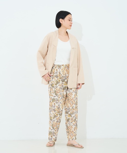 collex（コレックス）の「ボタニカルプリントパンツ（その他パンツ・レディース・イエロー/ネイビー・フリー）」の11枚目の写真