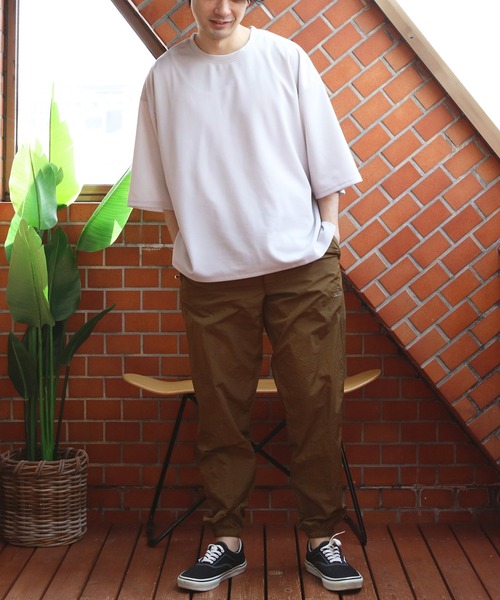 8(eight)(エイト)の「切替ワイドシルエットTシャツ(Tシャツ/カットソー・メンズ・グレー系その他/ブラック/ネイビー/ライトブラウン・LARGE/MEDIUM/X-LARGE)」の17枚目の写真