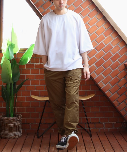 8(eight)(エイト)の「切替ワイドシルエットTシャツ(Tシャツ/カットソー・メンズ・グレー系その他/ブラック/ネイビー/ライトブラウン・LARGE/MEDIUM/X-LARGE)」の18枚目の写真