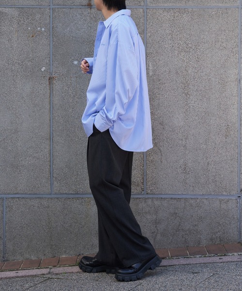 COLONY 2139（コロニートゥーワンスリーナイン）の「LAID刺繍長袖シャツ（シャツ/ブラウス・メンズ・サックスブルー/スカイブルー/ブラック/ブラウン・MEDIUM/LARGE）」の14枚目の写真