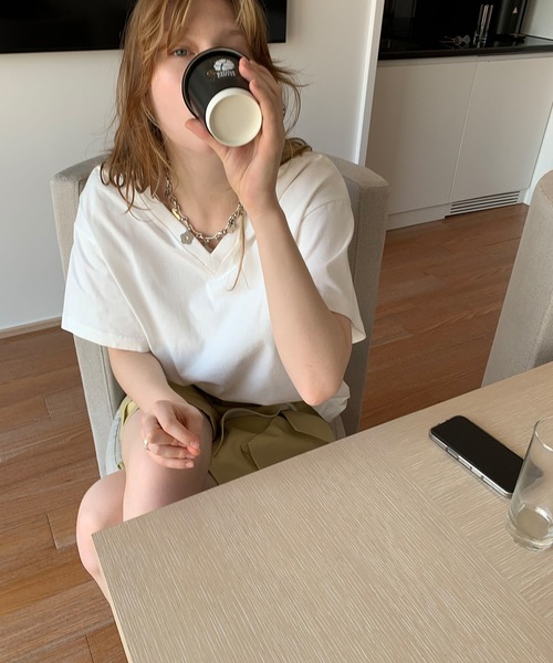 LONSLAN（ロンスラン）の「【LONSLAN】VネックオーバーTシャツ（Tシャツ/カットソー・レディース・ブラック/ホワイト/ネイビー・M）」の6枚目の写真