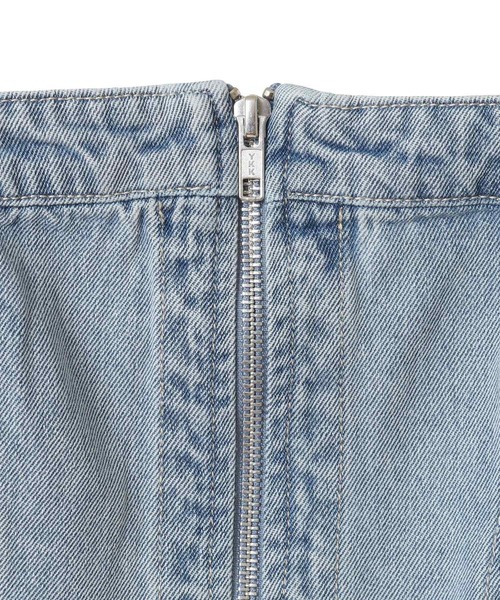 earth music&ecology(アースミュージックアンドエコロジー)の「フロントジップデニムビスチェ(ベスト・レディース・ライトインディゴブルー/ブラック・FREE)」の16枚目の写真