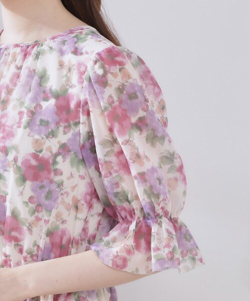 couture brooch（クチュールブローチ）の「【一枚で着映える・大人可愛い】かすれプリント楊柳ワンピース（ワンピース・レディース・ブルー系5/ピンク系その他・38/36/42）」の9枚目の写真