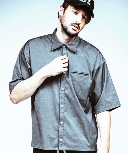 NO ID.(ノーアイディ)の「【NO ID.】Chambray Big Shirt / シャンブレー ビッグ シャツ(シャツ/ブラウス・メンズ・グレー/ブルー/ブラック・ONE SIZE)」の3枚目の写真