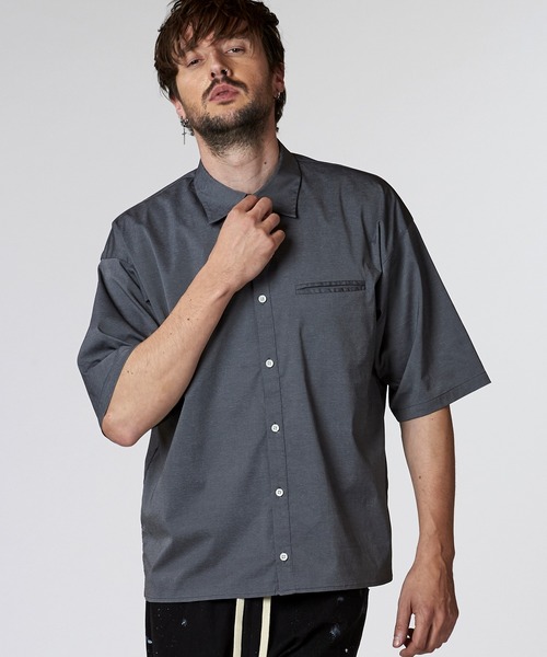 NO ID.(ノーアイディ)の「【NO ID.】Chambray Big Shirt / シャンブレー ビッグ シャツ(シャツ/ブラウス・メンズ・グレー/ブルー/ブラック・ONE SIZE)」の14枚目の写真